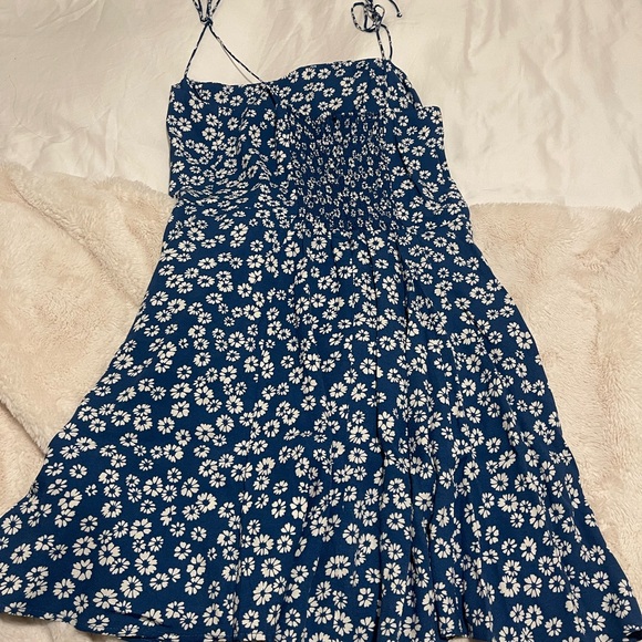 Reformation Presley Dress - Picture 5 of 7